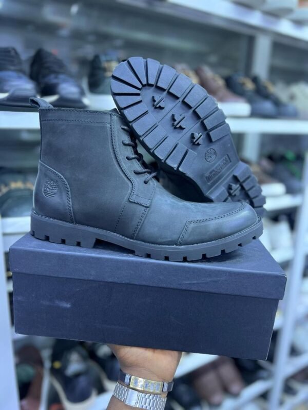 BOOT - Image 3